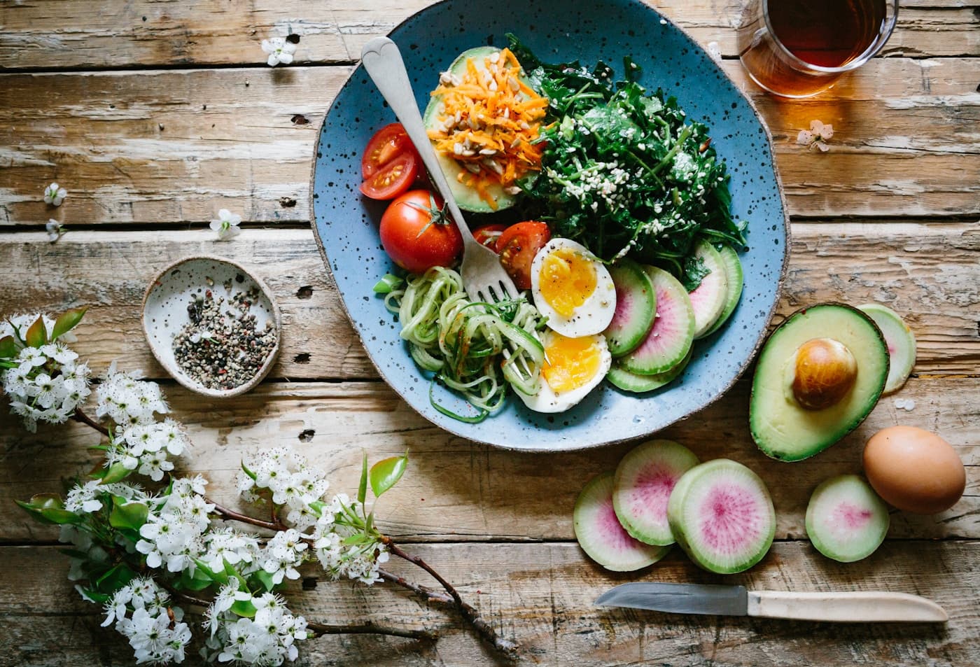 Meal planning and nutrition tracking for body composition goals